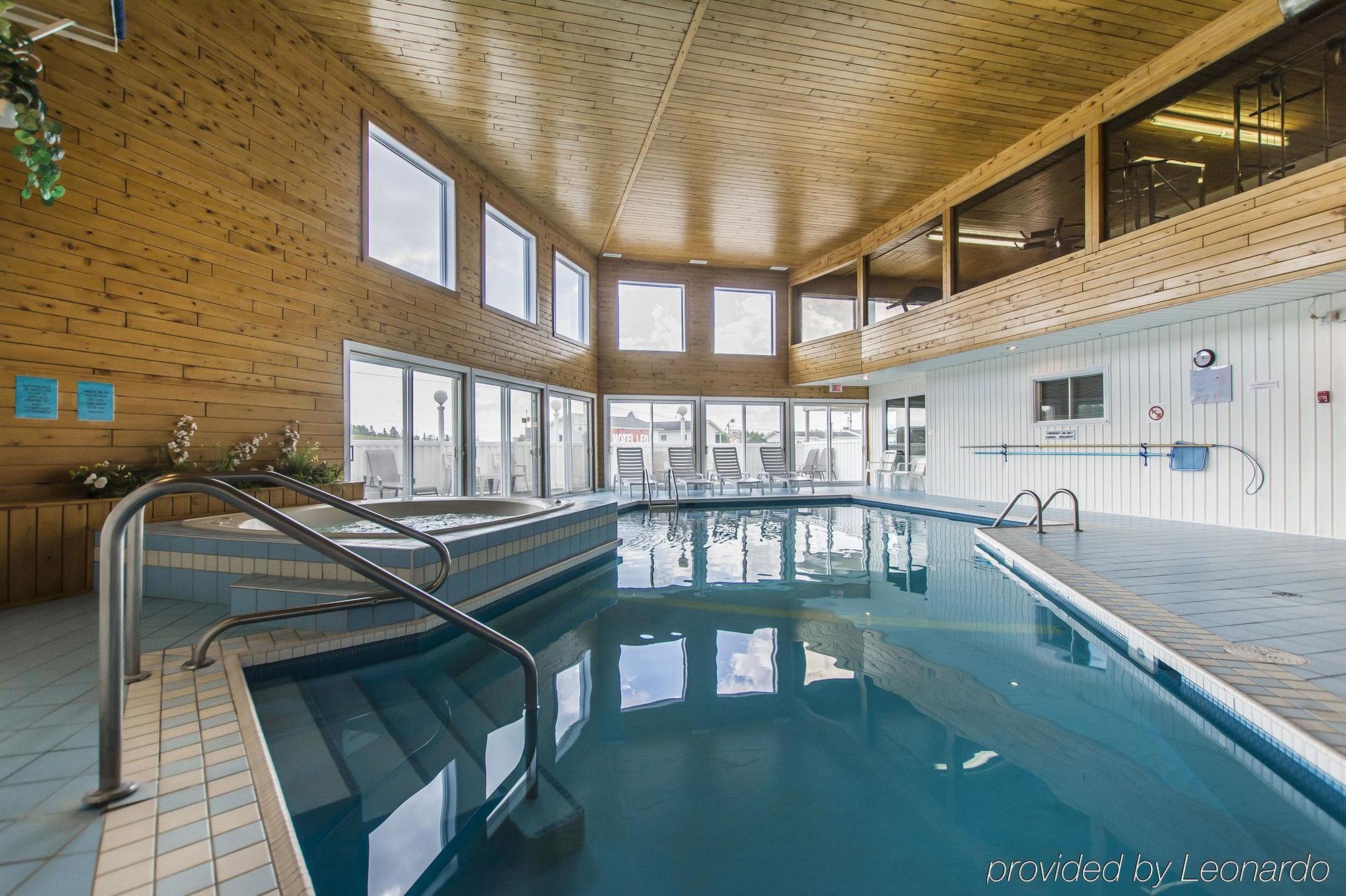 Rodeway Inn Grand Falls Exteriör bild